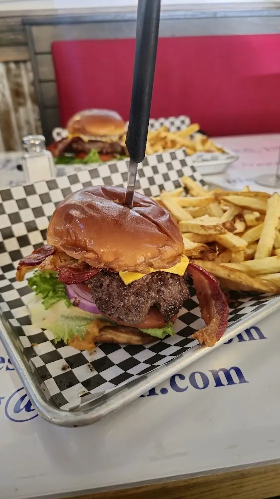Cheeseburger and Fries